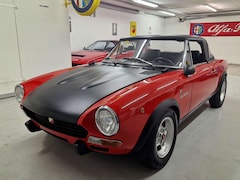 Bild des Angebotes Fiat 124 Spider Abarth Rally Hommage an das Original