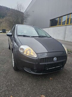 Bild des Angebotes Fiat Grande Punto Grande Punto 1.4 8V Active