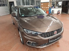 Bild des Angebotes Fiat Tipo 1.4 T-Jet Lounge AHK