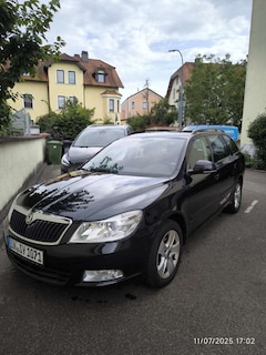Bild des Angebotes Skoda Octavia Combi 1.4 TSI DSG Elegance