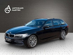 Bild des Angebotes BMW 525 d Touring Sport Line LED SHZ PDC Navi Tempo.