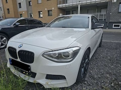 Bild des Angebotes BMW 120 M Paket / Performance