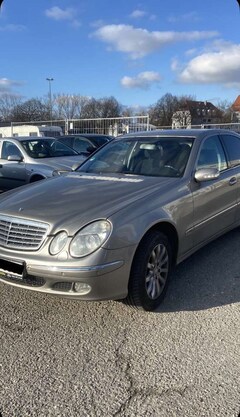 Bild des Angebotes Mercedes-Benz E 220 CDI Automatik Elegance