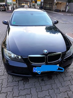 Bild des Angebotes BMW 318 318i Touring Aut.
