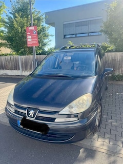 Bild des Angebotes Peugeot 807 HDi 110 Automatik Family
