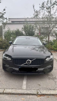 Bild des Angebotes Volvo V90 Plus Dark Recharge Plug-In Hybrid AWD
