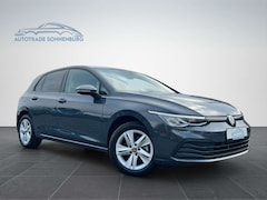Bild des Angebotes VW Golf VIII Lim. Life eTSI/NAV/KAMERA/ACC