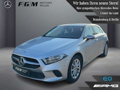 Bild des Angebotes Mercedes-Benz A 250 e Style CarPlay|Sitzhz|LMF|Navi|PDC|