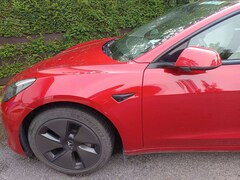 Bild des Angebotes Tesla Model 3 Model 3 Standard Reichweite Plus Hinterradantrieb