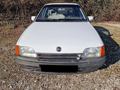 Bild des Angebotes Opel Kadett E 1.6 i Automatik