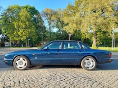 Bild des Angebotes Jaguar X300 XJR