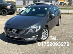 Bild des Angebotes Volvo V60 Summum T3 Autom * Leder * Navi * Xenon !