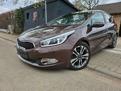 Bild des Angebotes Kia Ceed / cee'd 1.6 CRDi Platinum Edition Automatik