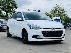 Bild des Angebotes Hyundai i20 blue Trend i20 1,4 L CRDI *Tempomat/LDWS/PDC/SHZ