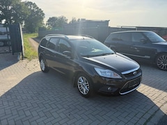 Bild des Angebotes Ford Focus Turnier Ghia TÜV NEU/ANHÄNGERKUPP./SHZ
