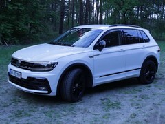 Bild des Angebotes VW Tiguan Tiguan 2.0 TSI Highline R-Line Black Edition | Sta