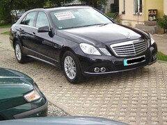 Bild des Angebotes Mercedes-Benz E 350 CGI BlueEFFICIENCY 7G-TRONIC Elegance