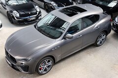 Bild des Angebotes Maserati Levante GranSport Q4 Vulcano 1 of 150 Skyhook