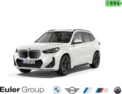 Bild des Angebotes BMW iX1 xDrive 30 A M-Sport Sportpaket HUD AD AHK-el. klap