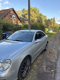 Bild des Angebotes Mercedes-Benz CLK 220 CLK 220 CDI (209.308)