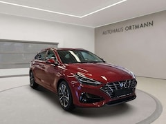 Bild des Angebotes Hyundai i30 Kombi 1.5 Turbo 'Prime' 2WD Automatik