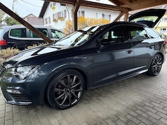 Bild des Angebotes SEAT Leon Cupra 300 4Drive