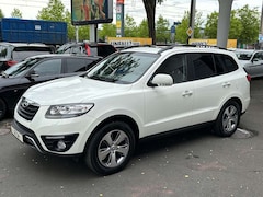 Hyundai SANTA FE 2.2 CRDi Premium Leder/ AHK/ Key-Less.