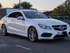 Bild des Angebotes Mercedes-Benz E 350 E 350 Coupe, orig.AMG Paket, Distro, Pano, 360°
