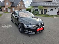 Bild des Angebotes Skoda Superb Combi 2.0 TSI 4x4 L&K