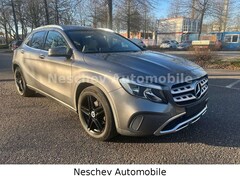 Bild des Angebotes Mercedes-Benz GLA 180 7G-dct Urban Leder/Navi/Panorama/AHK/Alu