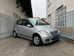 Bild des Angebotes Mercedes-Benz A 170 *Automatik*Navi*AHK*SHZ*PDC*Klima*TüV