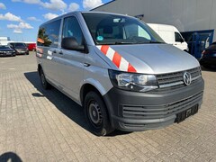 Bild des Angebotes VW T6 Kombi T6  8 Sitzer Klimaanlage * 6 Fahrzeuge