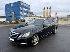 Bild des Angebotes Mercedes-Benz E 220 E 220 CDI BlueEfficiency *Leder*Xenon*PDC*Navi*