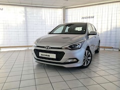Bild des Angebotes Hyundai i20 PDC, Sitzheizung,LMF,Service neu, unfallfrei,LMF