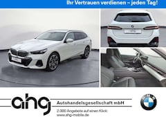 BMW 520 d xDrive Touring M-Sport *Shadow*Navi*Travel*