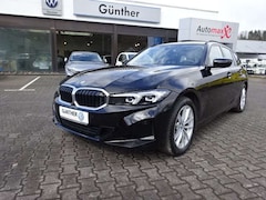 Bild des Angebotes BMW 320 3er - 320 e-hybrid Kombi*SHZ*LED*PDC*AUT Klima