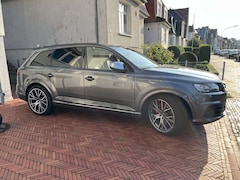 Bild des Angebotes Audi SQ7 VOLL/PANO/STANDHZG/WINTERREIFEN