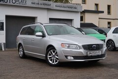 Bild des Angebotes Volvo V70 D2 Kombi Momentum *AUTOM. *XENON *NAVI *AHK