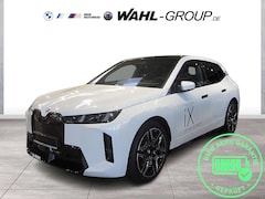 BMW iX xDrive45 M Sport Pro Panorama AHK HeadUp Innovatio