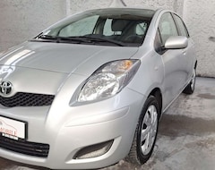 Bild des Angebotes Toyota Yaris Cool Edition