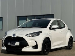 Bild des Angebotes Toyota Yaris Hybrid Business Edition Navi Cam SHZ ACC