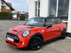 Bild des Angebotes MINI Cooper S DKG LED Navi Sitzhz JCW Lenkrad Spoiler