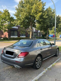 Bild des Angebotes Mercedes-Benz E 220 d 4Matic 9G-TRONIC Avantgarde