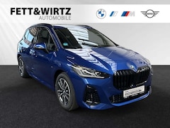 Bild des Angebotes BMW 220 i Active Tourer M Sport|AHK|Harman/Kardon