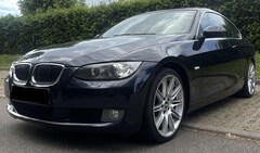 Bild des Angebotes BMW 325 325i Coupe Aut.