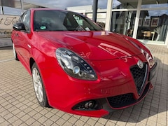 Bild des Angebotes Alfa Romeo Giulietta Super, 2.Hand,AHK, tüV 01.2028, NAVI