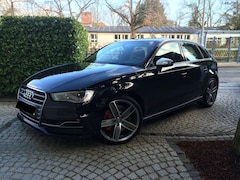 Bild des Angebotes Audi S3 Scheckheft gepflegtes Garagenfahrzeug aus erster Hand!