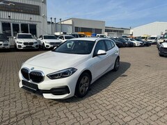 Bild des Angebotes BMW 118 d Advantage Aut.-NAVI-LED