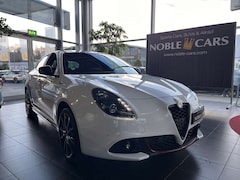 Alfa Romeo Giulietta Sprint FINAL EDIT. NAV PDC SHZ