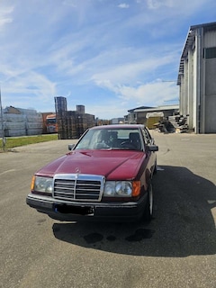 Bild des Angebotes Mercedes-Benz E 230